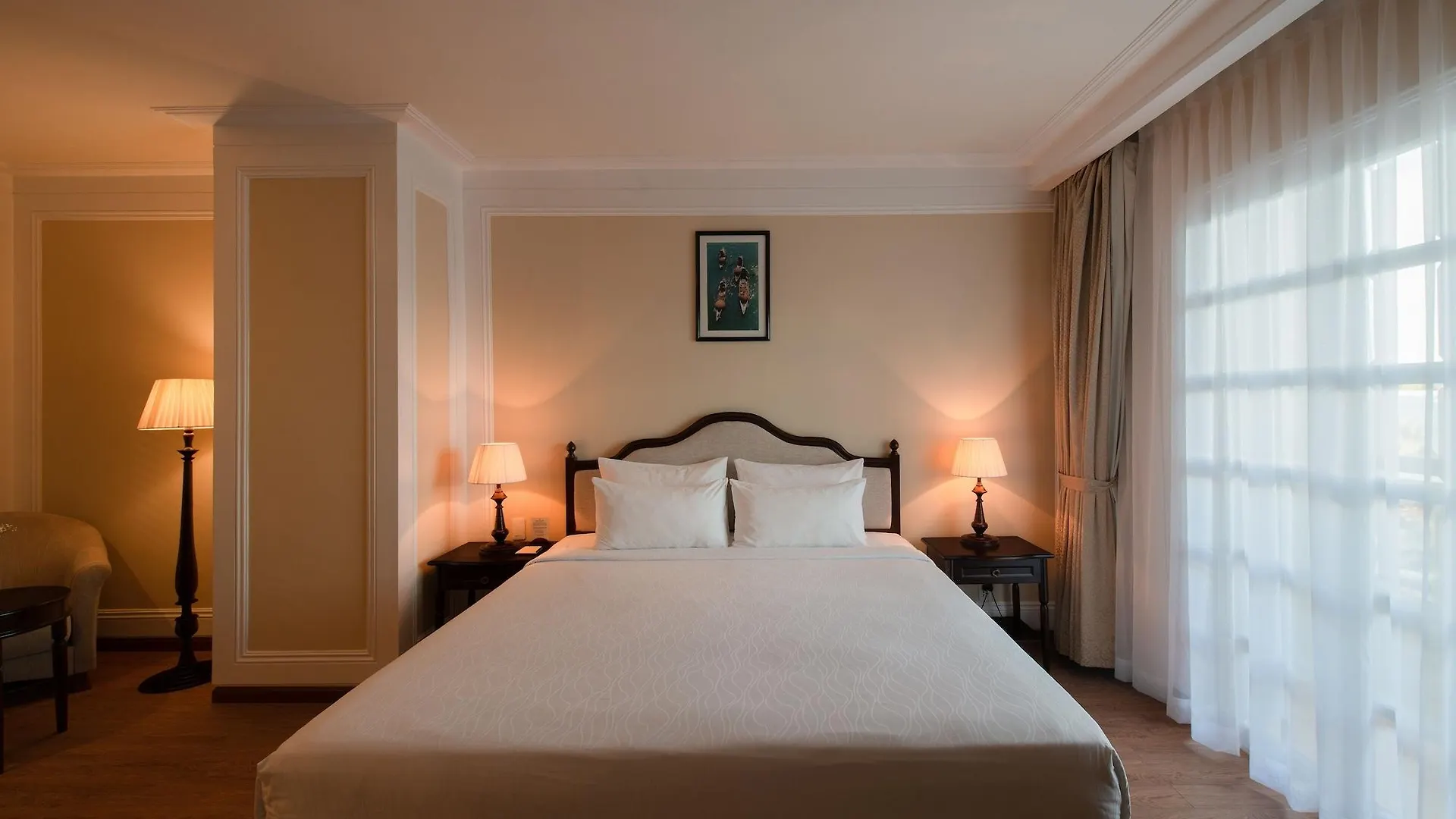 Sunrise Nha Trang Beach Hotel & Spa Vietnam