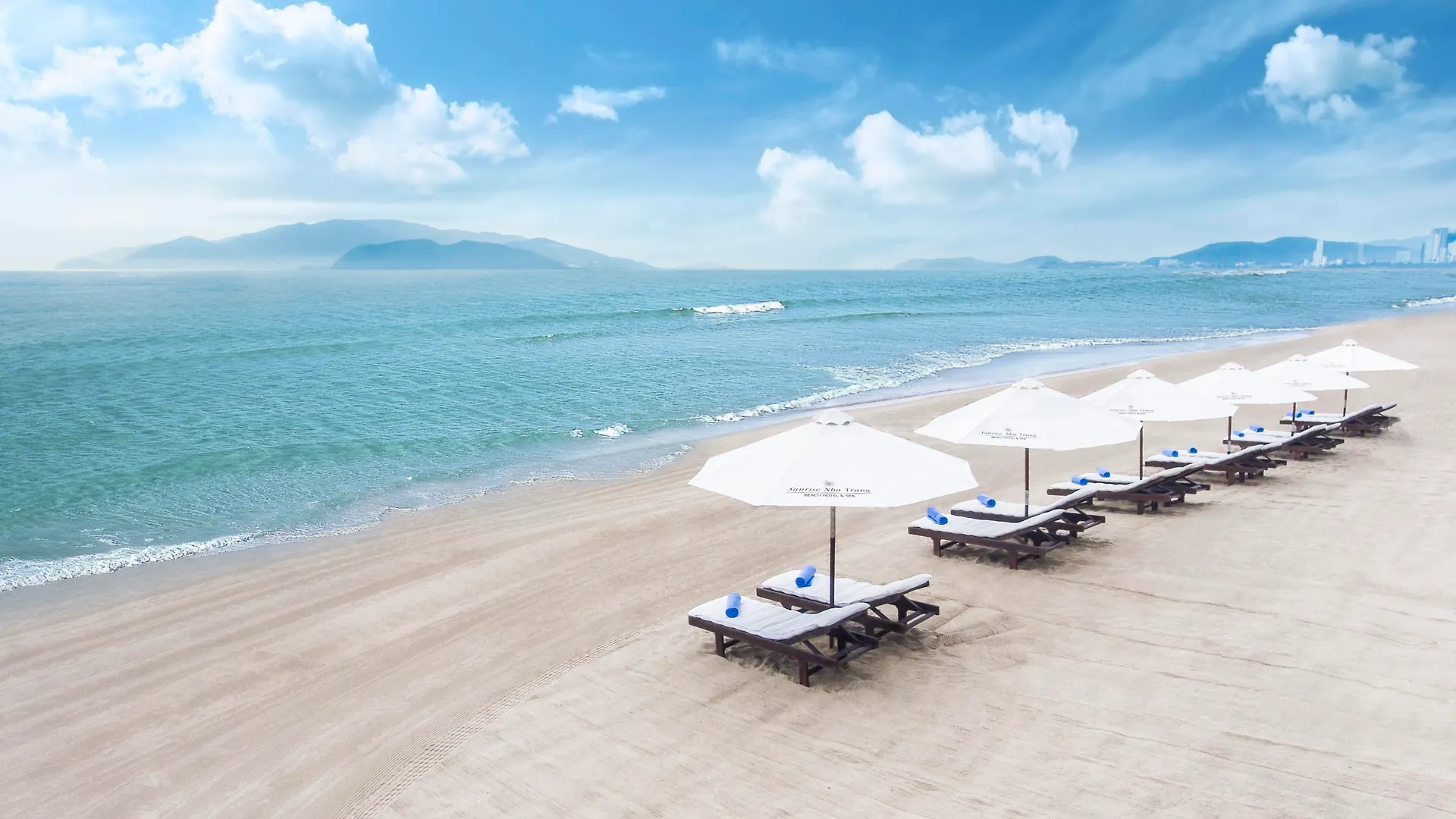 Sunrise Nha Trang Beach Hotel & Spa 5*,