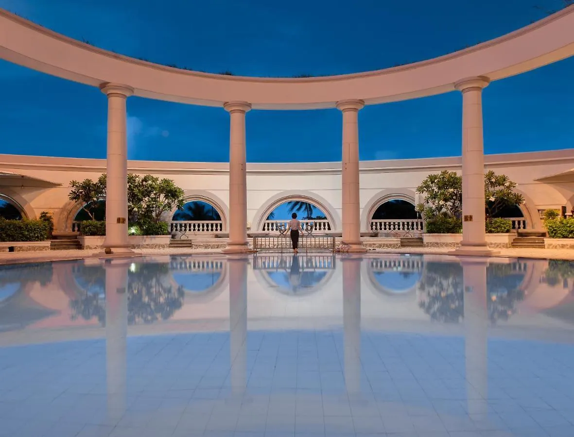 *****  Sunrise Nha Trang Beach Hotel & Spa Vietnam