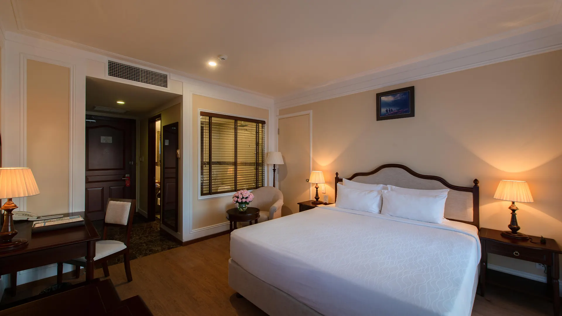 Sunrise Nha Trang Beach Hotel & Spa