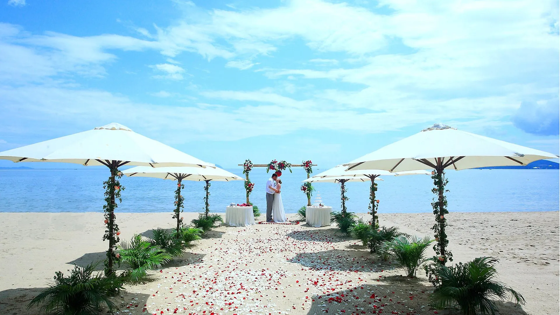 Sunrise Nha Trang Beach Hotel & Spa Vietnam